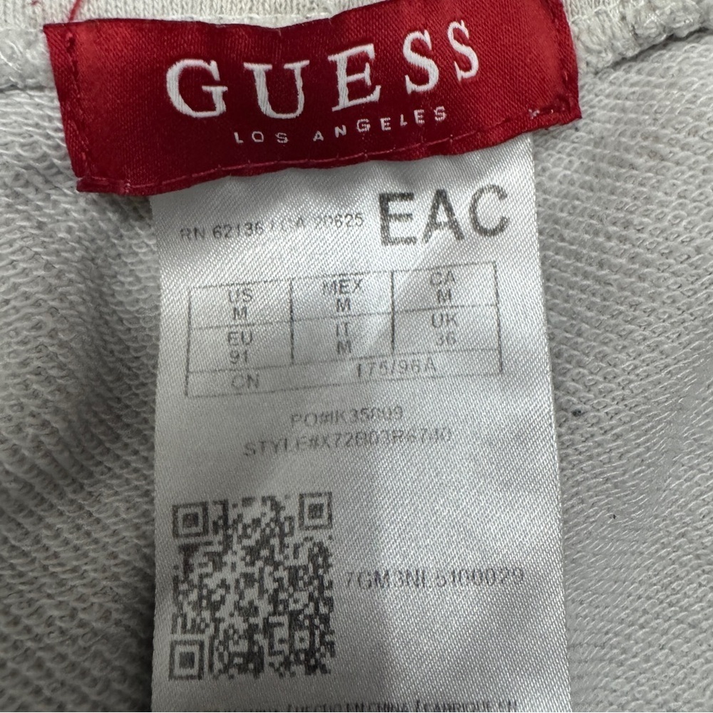 Guess Shorts Vintage Size Medium - Picture 6 of 8